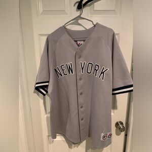 Derek Jeter Yankees Majestic Jersey